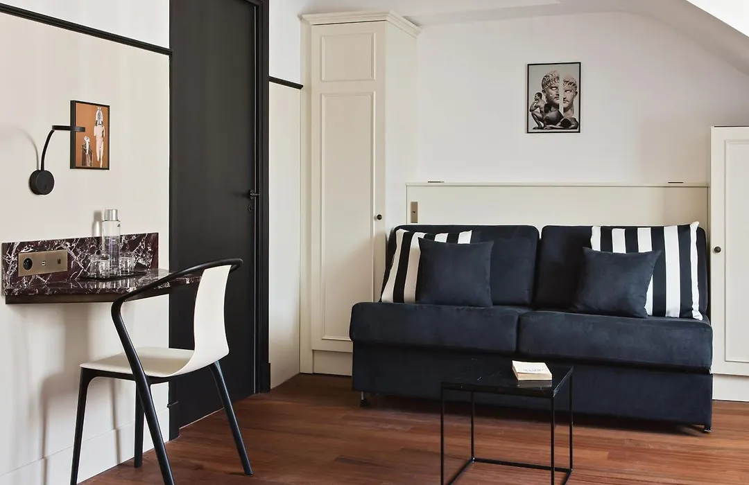 New Hotel Lafayette-1
