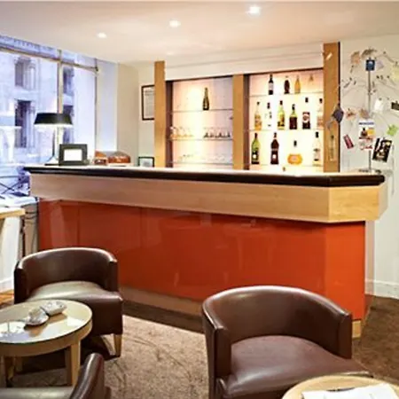 New Hotel Lafayette-2